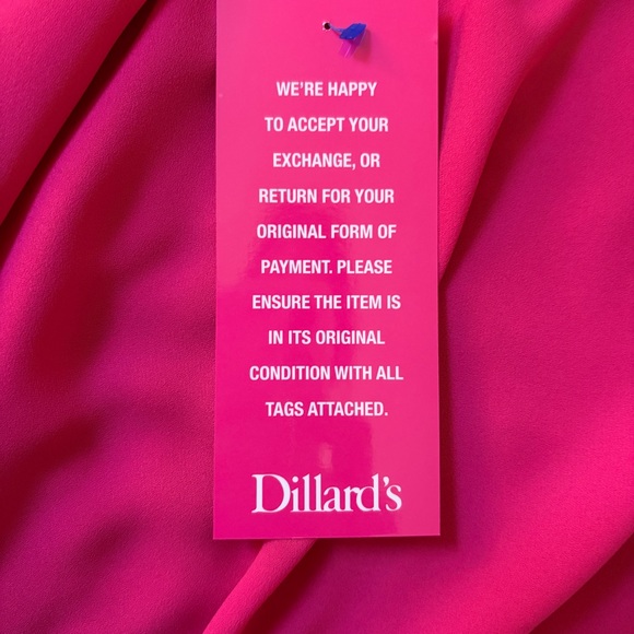 Elegant Pink One-Shoulder Dress - Picture 11 of 13